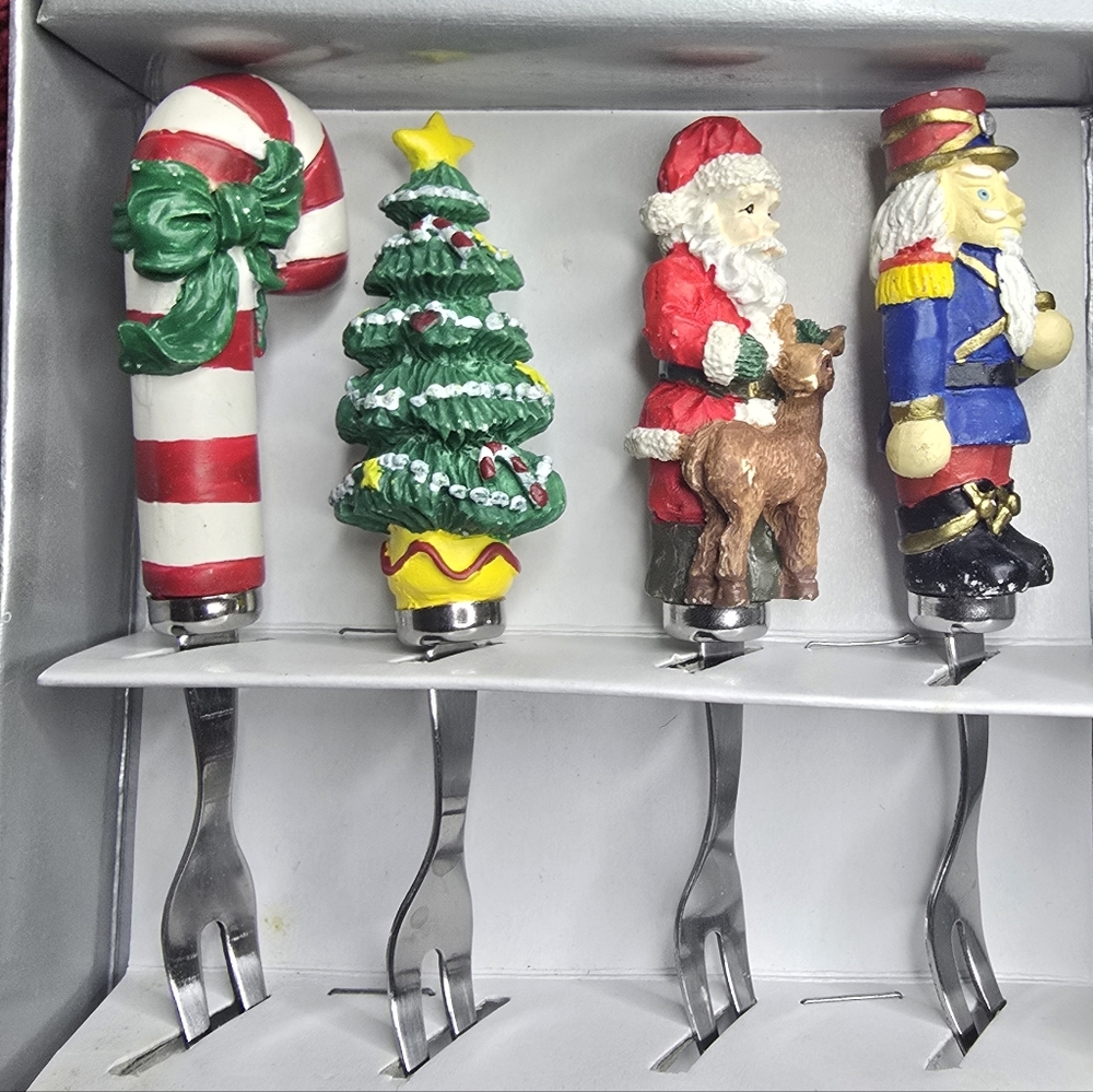 NWOT Festive Holiday Fork Set with Santa and Nutcracker